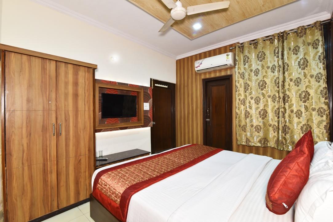 Hotel B-Comfort Амрітсар Екстер'єр фото
