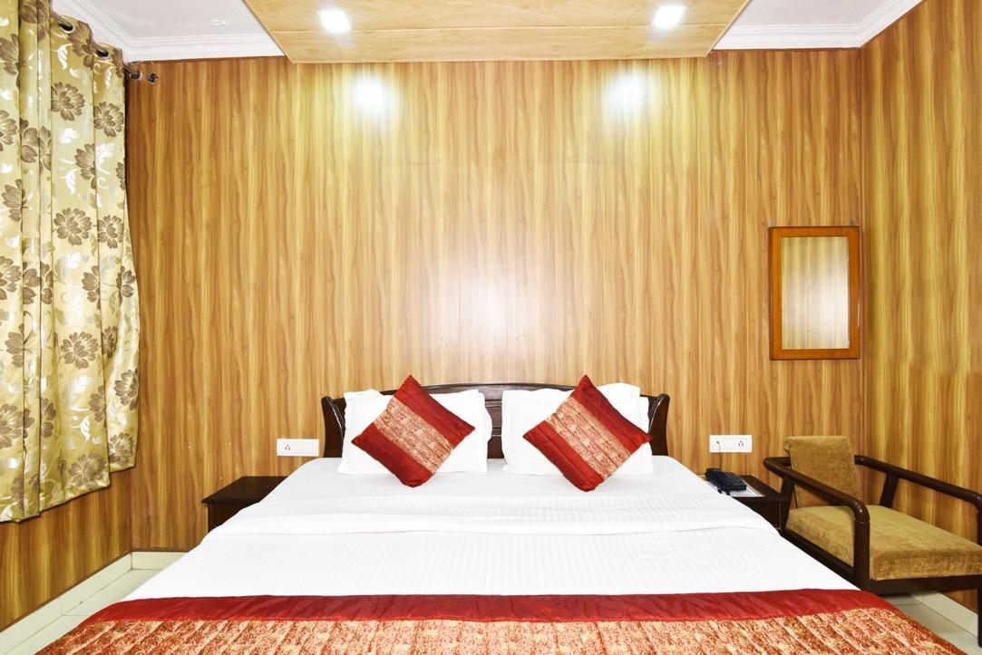 Hotel B-Comfort Амрітсар Екстер'єр фото