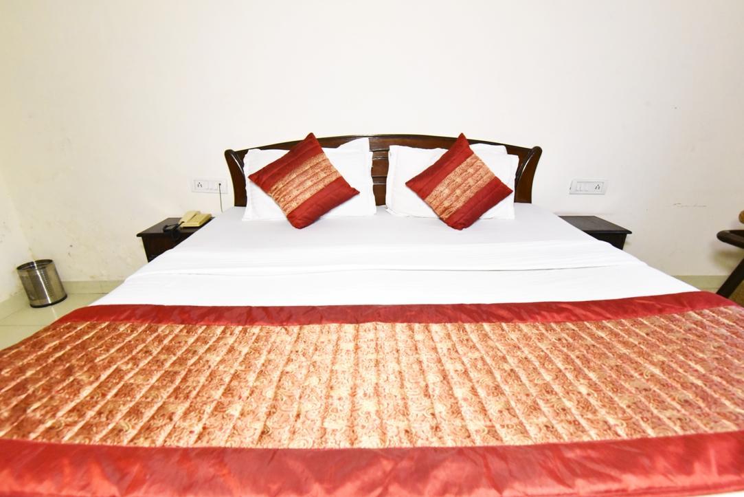 Hotel B-Comfort Амрітсар Екстер'єр фото